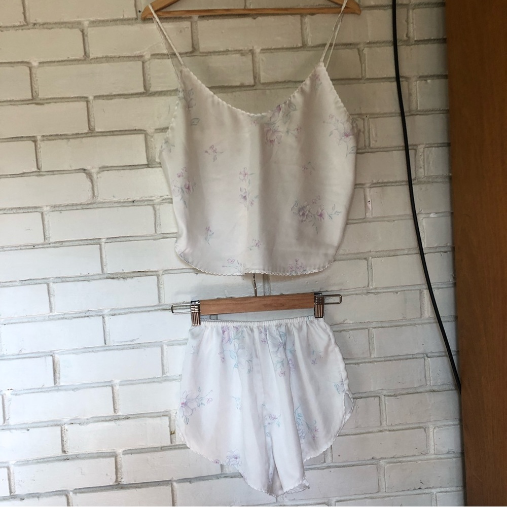 Vintage floral pattern lingerie sleep set shorts and tank top